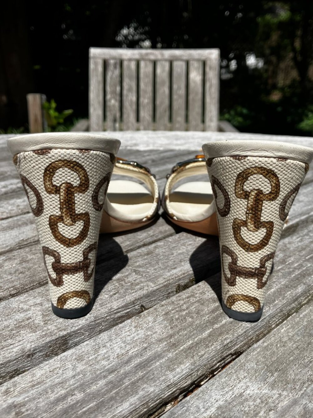 💯Authentic GUCCI Horsebit and Bamboo Slides - Size 6.5B - Picture 2 of 12